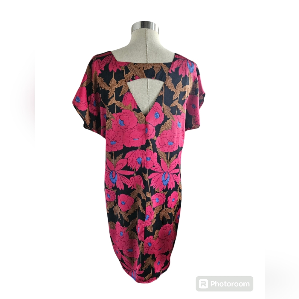 NWT FOREVER21 Bold Red Floral Silky Shift Dress | SZ M - Picture 6 of 10